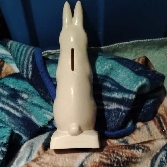 Cream Rabbit Figurine - Picture 6 of 6